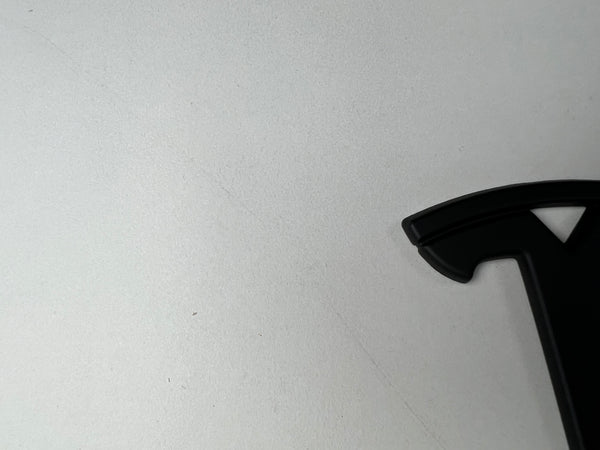 T-Logo sett for front, bak og ratt for Model Y - caps