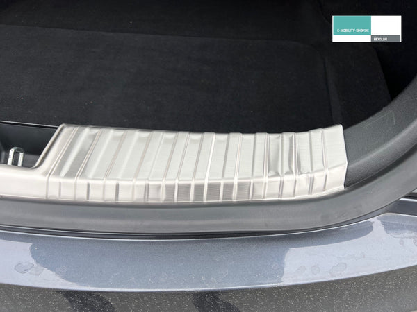 Tesla Model S bagasjeromterskelbeskyttelse i aluminium