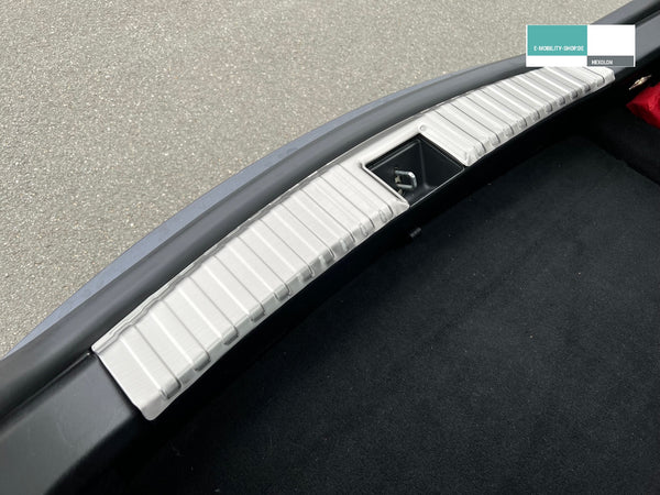 Tesla Model S bagasjeromterskelbeskyttelse i aluminium