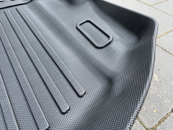 Tesla Model 3 bagasjerom allværs beskyttelsesmatte - stripete design